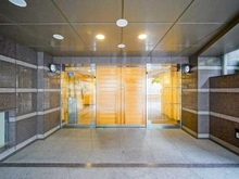 【東京都/品川区上大崎】クレッセント目黒III エントランス