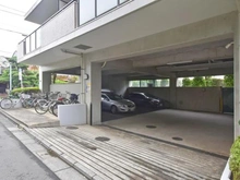 【東京都/杉並区下井草】ルミナス下井草 敷地内：駐車場　駐輪場