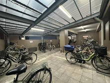 【東京都/目黒区下目黒】ドエルアルス目黒 駐輪場