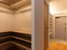 【東京都/世田谷区南烏山】アーバンヒルズ芦花公園 ウォークインクローゼット