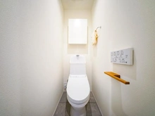 【東京都/品川区上大崎】マンション雅叙苑1号館 トイレ