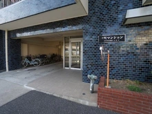 【東京都/世田谷区駒沢】駒沢マンション アプローチ