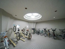 【東京都/品川区上大崎】ストークマンション目黒 駐輪場