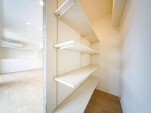 【東京都/品川区上大崎】マンション雅叙苑5号棟 収納
