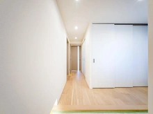 【東京都/品川区上大崎】マンション雅叙苑5号棟 廊下