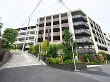 【東京都/新宿区弁天町】グレンドール牛込柳町 外観