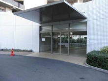【東京都/足立区新田】レーベンスクエアリハート東京 サブエントランス