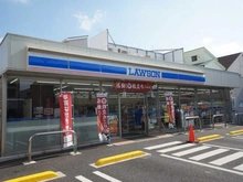 【東京都/江戸川区北小岩】レーベン北小岩 DISCOVERY II ローソン　北小岩四丁目店（現地より約10m）