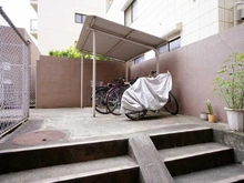 【東京都/目黒区下目黒】ジヤルダン目黒 駐輪場