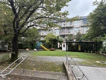 【東京都/豊島区高田】リレント早稲田 豊島区立山吹の里公園（現地より約30m）