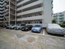 【東京都/目黒区下目黒】ハイネス目黒 駐車場