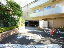 【東京都/品川区小山台】グローリオ目黒不動前 駐車場