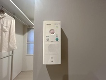 【東京都/品川区東五反田】テラス池田山 呼び出しボタン：室内にあります