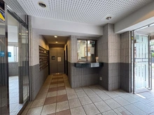 【埼玉県/朝霞市膝折町】ベルポート朝霞弐番館 エントランス