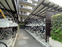 【埼玉県/朝霞市三原】ガーデンコート志木 駐輪場