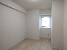 【東京都/板橋区大谷口北町】スカーラ板橋 サービスルーム（納戸）：約4.3帖