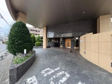 【埼玉県/朝霞市三原】ベルポート朝霞台 参番館 アプローチ