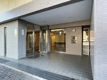 【埼玉県/志木市柏町】ナイスアーバン志木 アプローチ