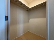 【埼玉県/ふじみ野市ふじみ野】パークサイド・コートふじみ野 ウォークインクローゼット