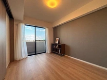 【埼玉県/朝霞市根岸台】ライオンズマンション朝霞根岸台第二 洋室：約5.9帖