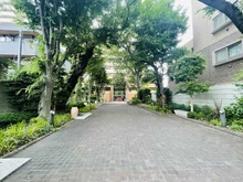 【埼玉県/志木市幸町】シーズウィッシュ志木 アプローチ