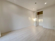 【東京都/板橋区四葉】レーベンハイム赤塚公園参番館 洋室