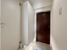 【東京都/板橋区四葉】レーベンハイム赤塚公園参番館 玄関