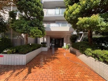 【埼玉県/富士見市鶴瀬東】コスモ鶴瀬ステーションスクエア アプローチ