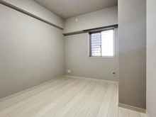 【埼玉県/和光市白子】ライオンズガーデン成増ヴィスタヒル エアリーコート 洋室