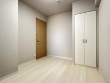 【埼玉県/和光市白子】ライオンズガーデン成増ヴィスタヒル エアリーコート 洋室