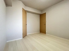 【埼玉県/和光市白子】ライオンズガーデン成増ヴィスタヒル エアリーコート 洋室