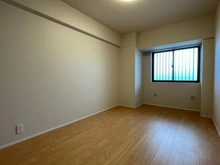 【埼玉県/志木市柏町】志木の杜テラス 洋室：約7.0帖