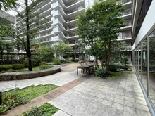 【埼玉県/志木市柏町】志木の杜テラス 敷地内