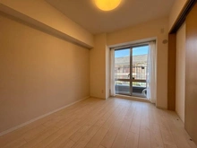 【埼玉県/富士見市鶴瀬東】コスモ鶴瀬ステーションスクエア 洋室：約6.0帖