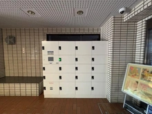 【埼玉県/富士見市鶴瀬東】コスモ鶴瀬ステーションスクエア 宅配BOX