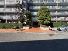 【埼玉県/富士見市鶴瀬東】コスモ鶴瀬ステーションスクエア アプローチ