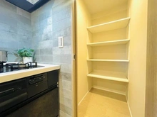 【東京都/練馬区錦】ヒルズ城北中央公園 キッチン：パントリー　