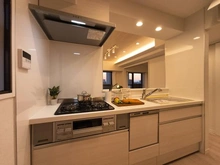 【埼玉県/朝霞市本町】ハイホーム朝霞本町 キッチン