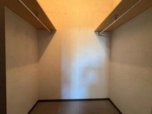【埼玉県/富士見市ふじみ野西】アイムふじみ野 南二番館 ウォークインクローゼット
