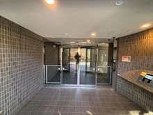 【埼玉県/富士見市ふじみ野西】アイムふじみ野 南二番館 エントランス：オートロック有
