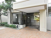 【埼玉県/和光市本町】シーアイハイツ和光 E棟 アプローチ