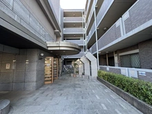 【埼玉県/ふじみ野市ふじみ野】アステールふじみ野拾番館 アプローチ