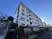 【埼玉県/志木市館】志木ニュータウン南の森壱番街 1号棟 外観：写真中央