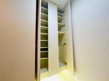 【埼玉県/朝霞市三原】グランシア志木ビューレジデンス 下足入れ