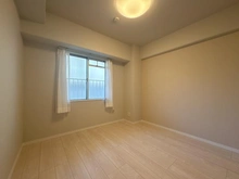 【埼玉県/入間郡三芳町みよし台】みよしみずほ台サンライトマンション A棟 洋室