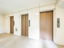 【埼玉県/志木市本町】プラウドシティ志木本町 パークフロントコート エレベーター