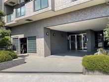 【埼玉県/和光市丸山台】グリーンプラザ和光壱番館 アプローチ