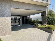 【埼玉県/和光市丸山台】グリーンプラザ和光壱番館 アプローチ