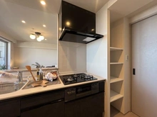 【埼玉県/和光市白子】ライオンズガーデン成増ヴィスタヒル エアリーコート キッチン