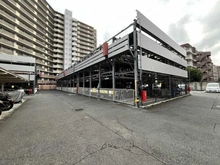 【埼玉県/和光市白子】ライオンズガーデン成増ヴィスタヒル エアリーコート 駐車場